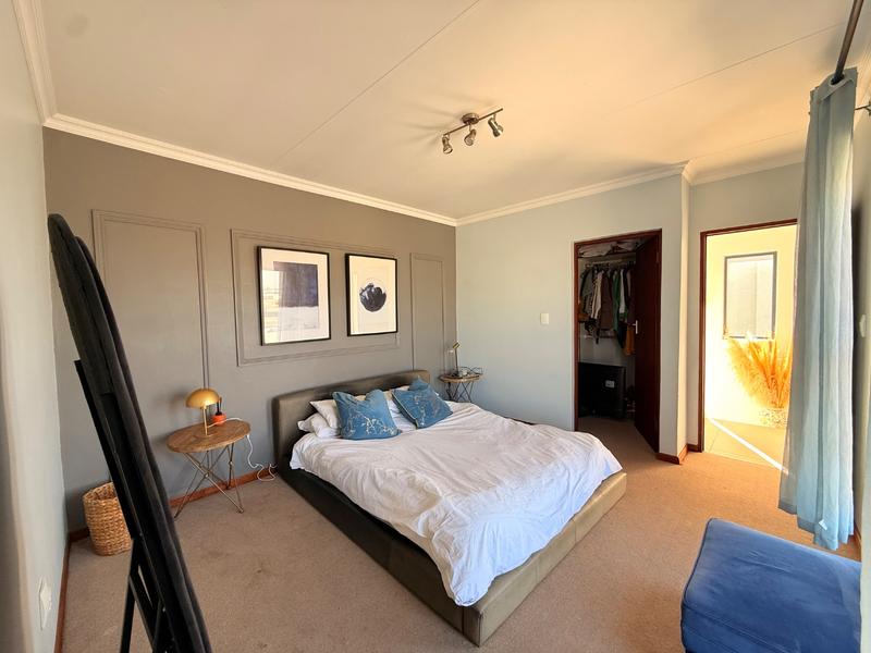 4 Bedroom Property for Sale in Carlswald Gauteng