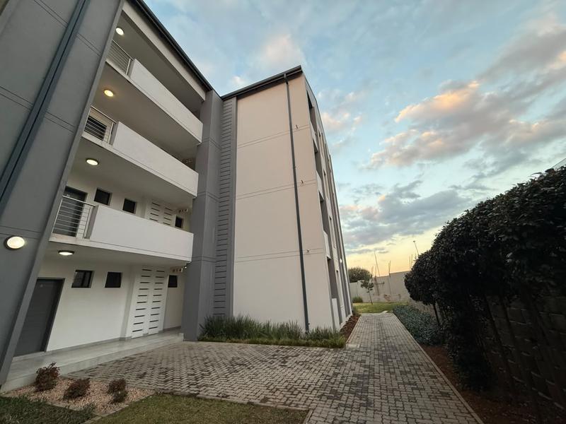 1 Bedroom Property for Sale in Carlswald Gauteng
