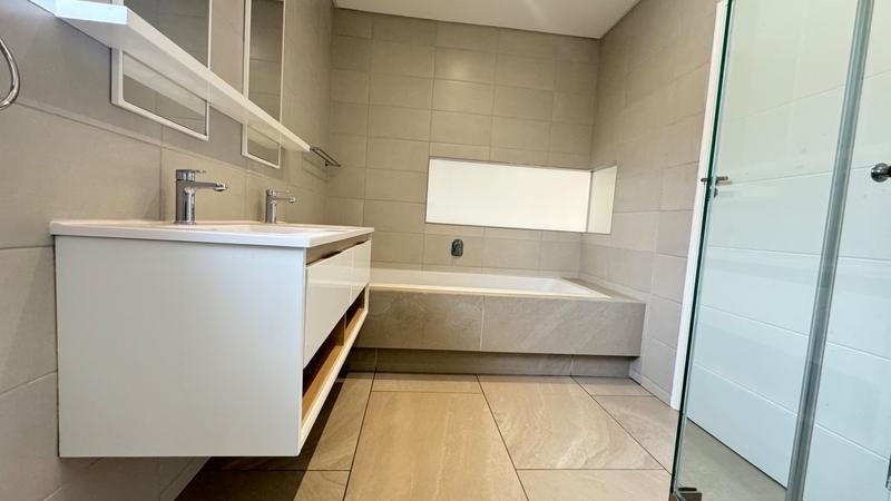 3 Bedroom Property for Sale in Kyalami Gauteng