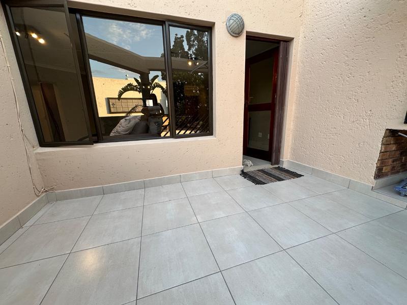 2 Bedroom Property for Sale in Morningside Gauteng
