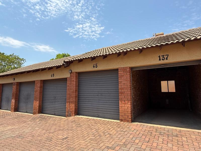 2 Bedroom Property for Sale in Noordwyk Gauteng