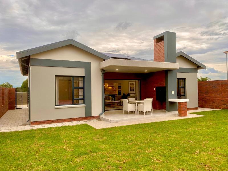 3 Bedroom Property for Sale in Vorna Valley Gauteng