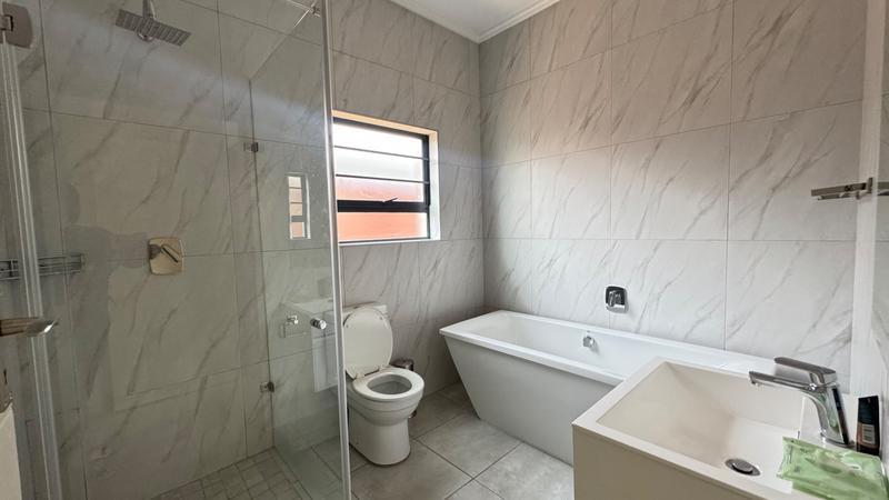 3 Bedroom Property for Sale in Vorna Valley Gauteng