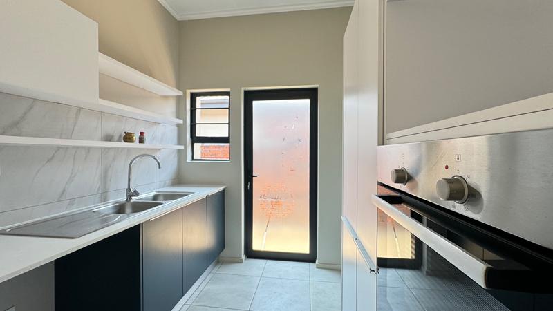 3 Bedroom Property for Sale in Vorna Valley Gauteng