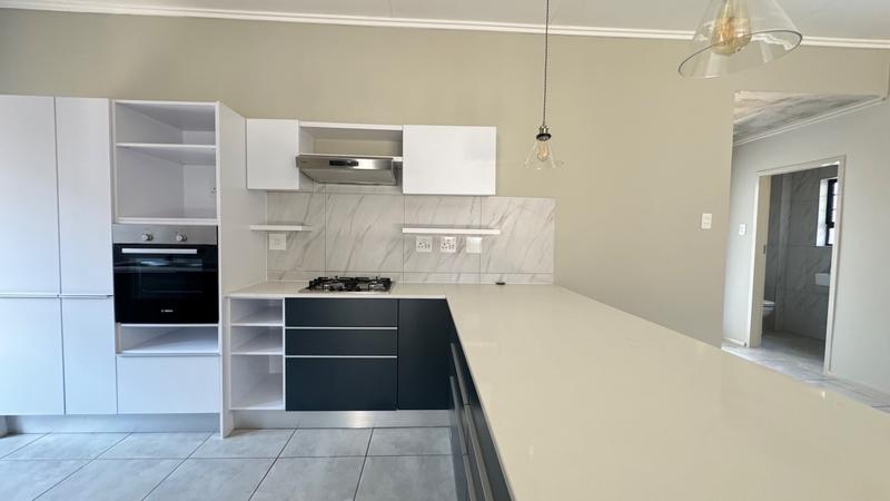 3 Bedroom Property for Sale in Vorna Valley Gauteng