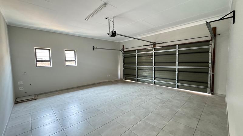 3 Bedroom Property for Sale in Vorna Valley Gauteng