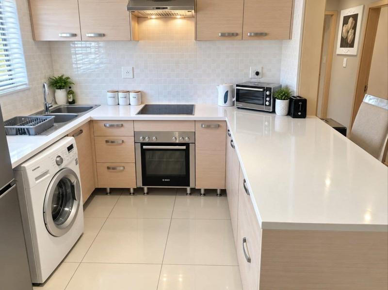 To Let 2 Bedroom Property for Rent in Broadacres Gauteng