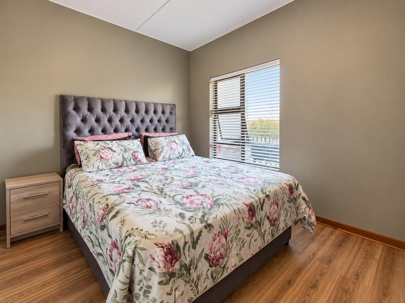 2 Bedroom Property for Sale in Glen Austin Gauteng