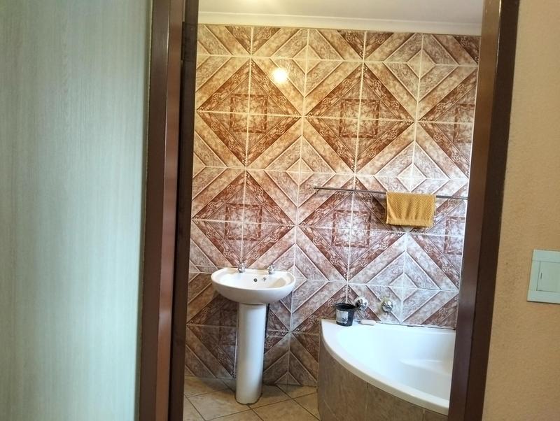 3 Bedroom Property for Sale in The Orchards Gauteng