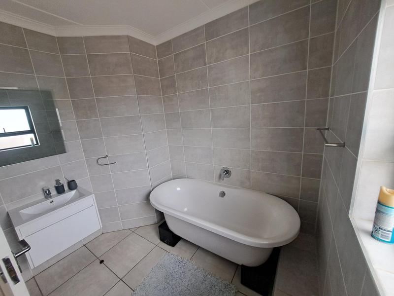 To Let 2 Bedroom Property for Rent in Blyde Riverwalk Estate Gauteng