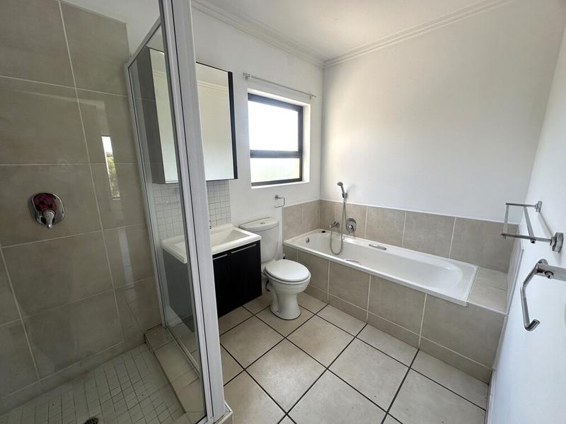 1 Bedroom Property for Sale in Bryanston Gauteng