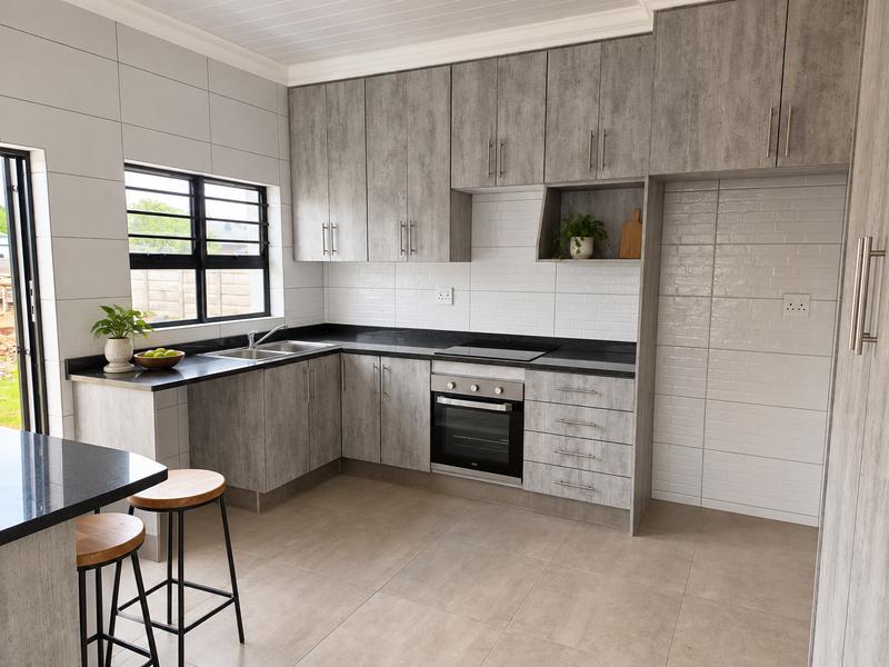 To Let 3 Bedroom Property for Rent in Strubenvale Gauteng