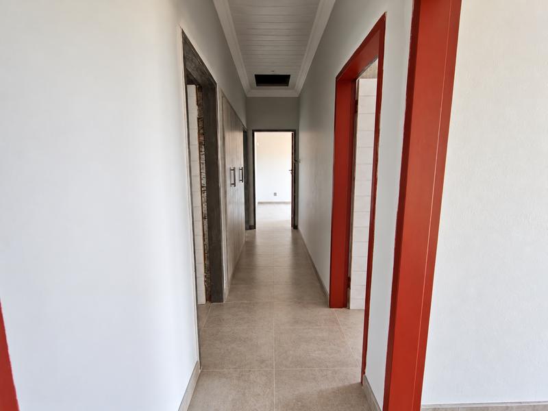 To Let 3 Bedroom Property for Rent in Strubenvale Gauteng