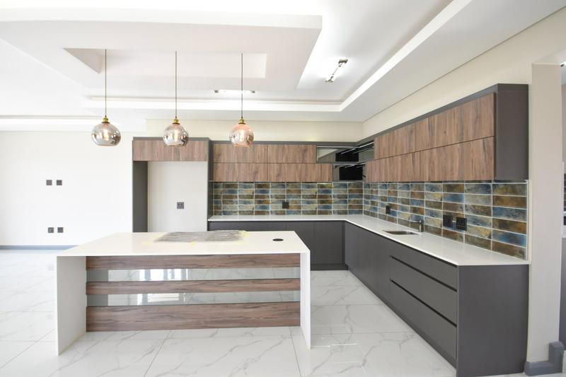 5 Bedroom Property for Sale in Fountainbrook Estate Gauteng