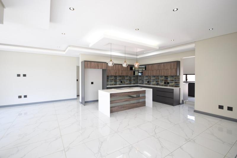 5 Bedroom Property for Sale in Fountainbrook Estate Gauteng
