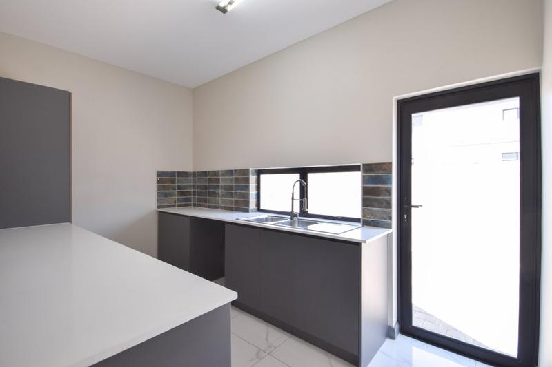 5 Bedroom Property for Sale in Fountainbrook Estate Gauteng