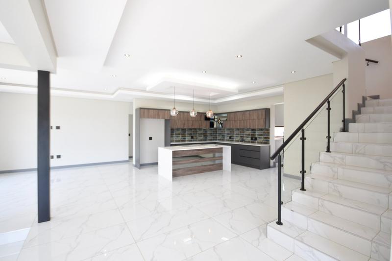 5 Bedroom Property for Sale in Fountainbrook Estate Gauteng