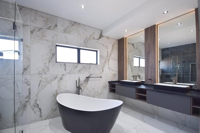 5 Bedroom Property for Sale in Fountainbrook Estate Gauteng