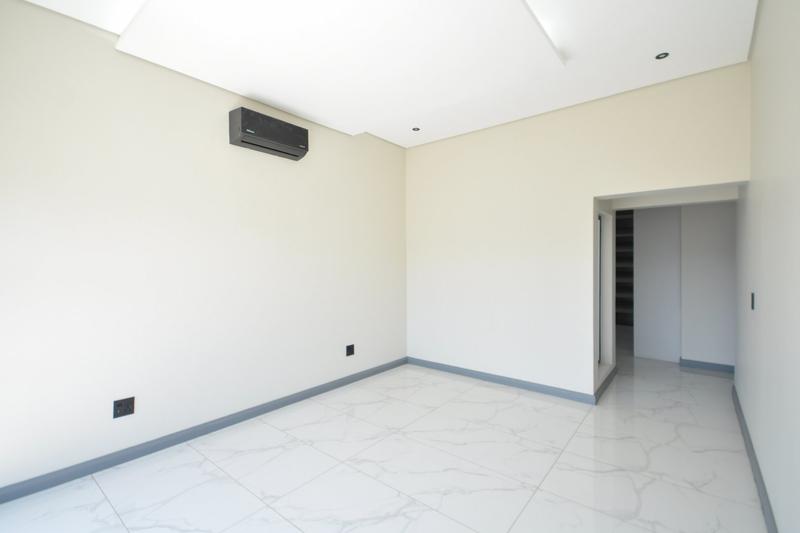 5 Bedroom Property for Sale in Fountainbrook Estate Gauteng