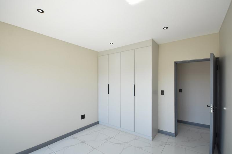 5 Bedroom Property for Sale in Fountainbrook Estate Gauteng
