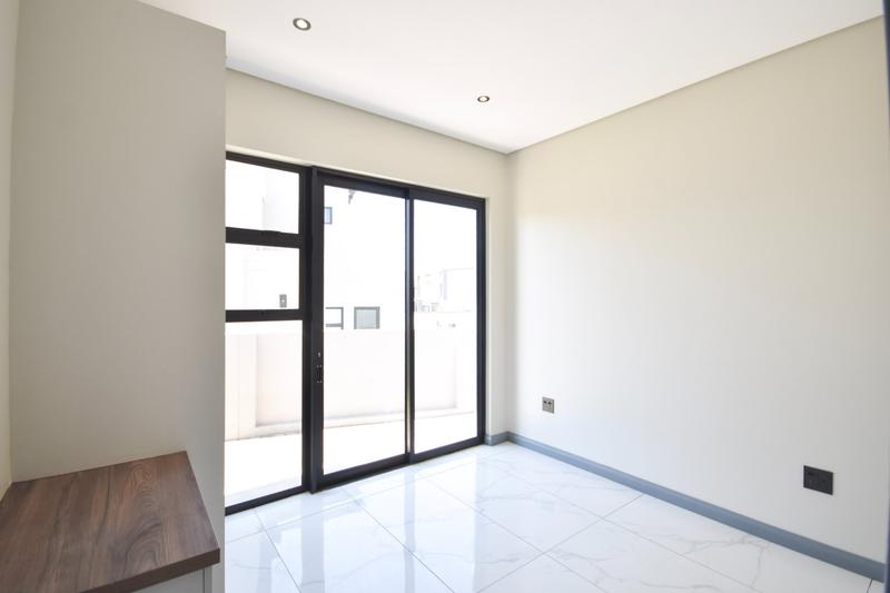 5 Bedroom Property for Sale in Fountainbrook Estate Gauteng