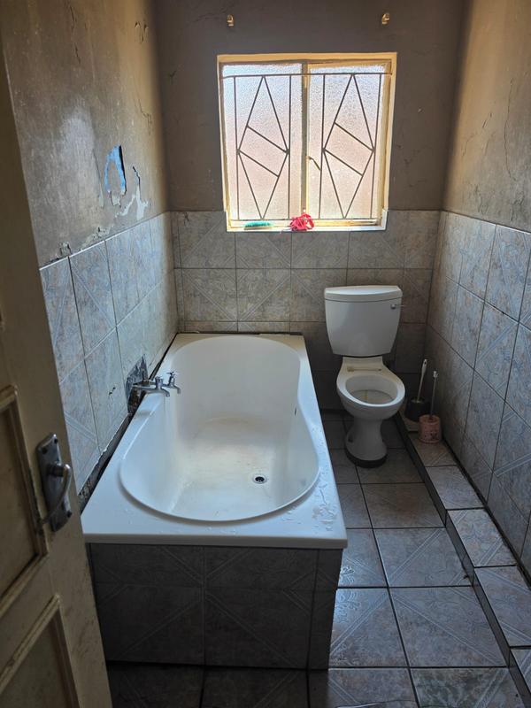 3 Bedroom Property for Sale in La Rochelle Gauteng