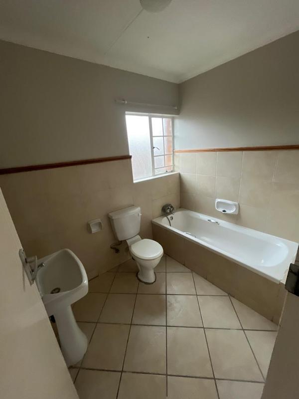 2 Bedroom Property for Sale in Moreleta Park Gauteng