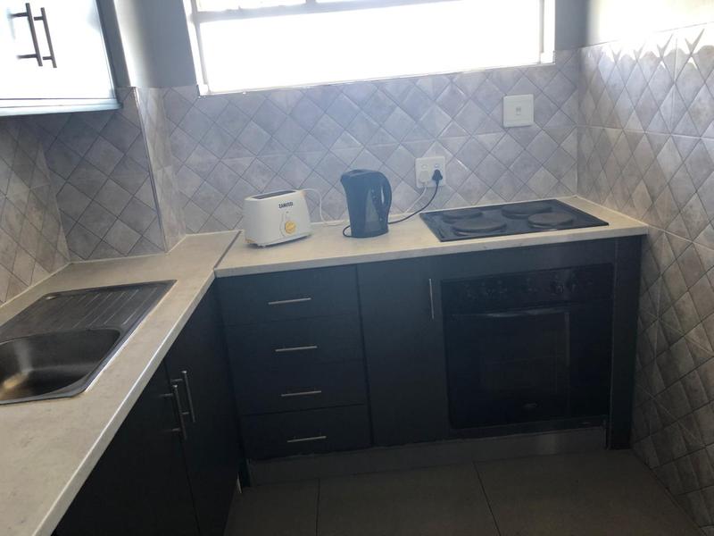 To Let 1 Bedroom Property for Rent in Parktown Gauteng