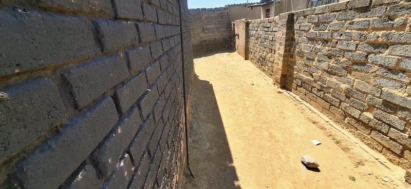 2 Bedroom Property for Sale in Tembisa Gauteng