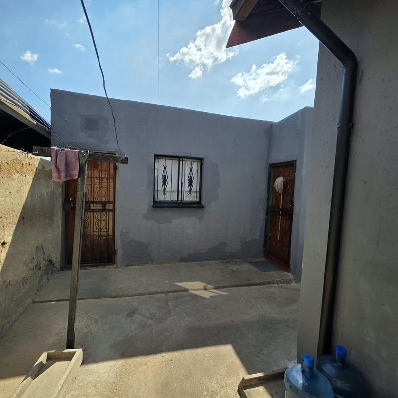 2 Bedroom Property for Sale in Klipfontein View Gauteng