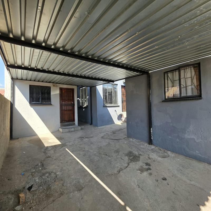 2 Bedroom Property for Sale in Klipfontein View Gauteng