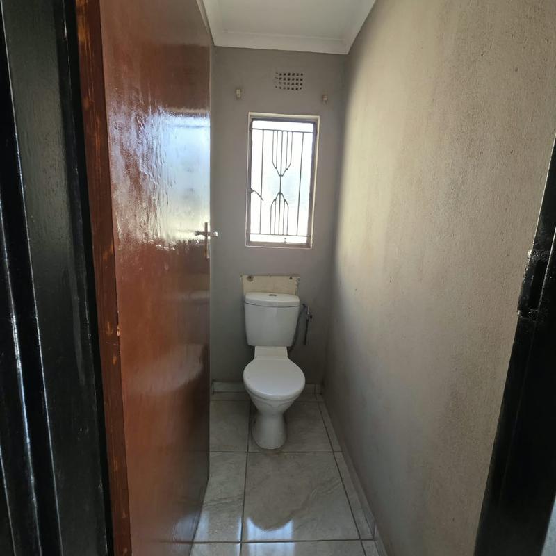 2 Bedroom Property for Sale in Klipfontein View Gauteng