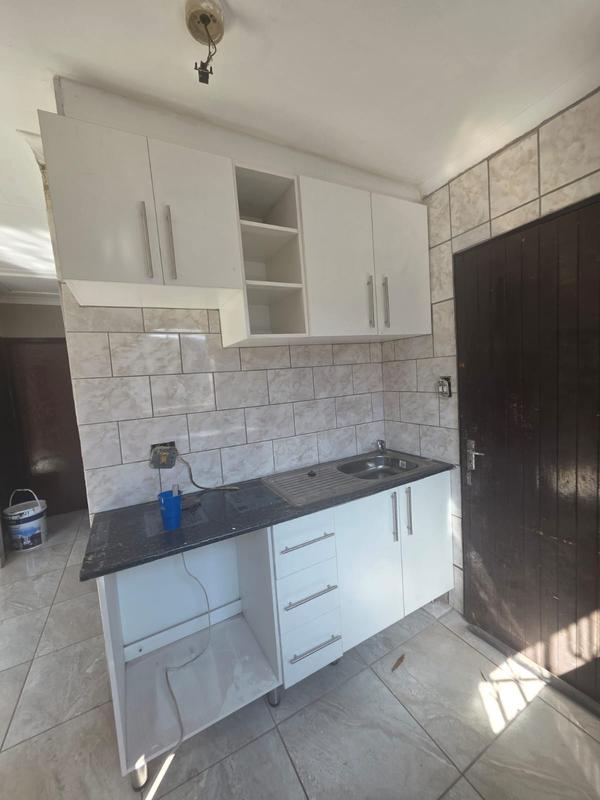 2 Bedroom Property for Sale in Klipfontein View Gauteng