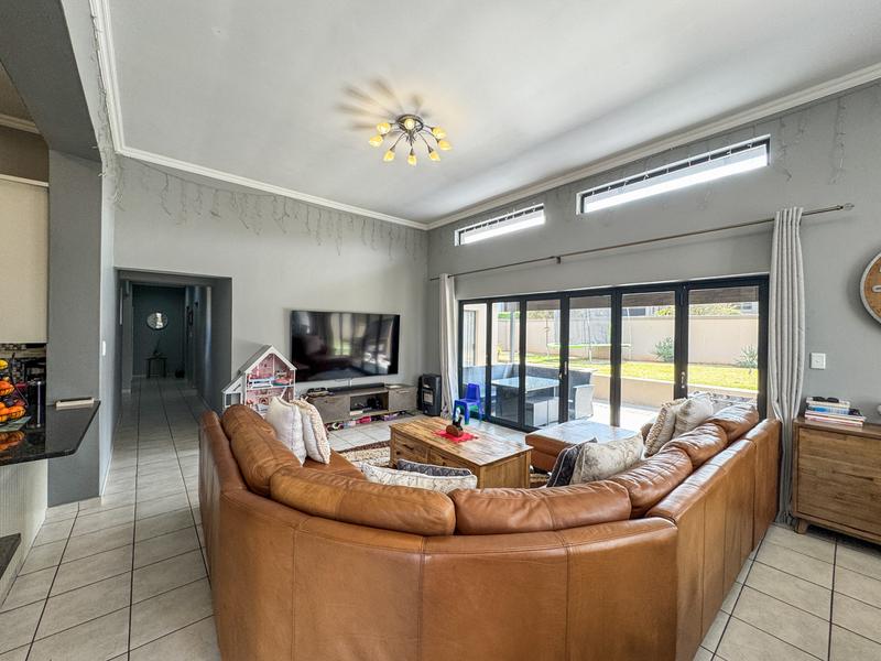 3 Bedroom Property for Sale in Midstream Hill Gauteng