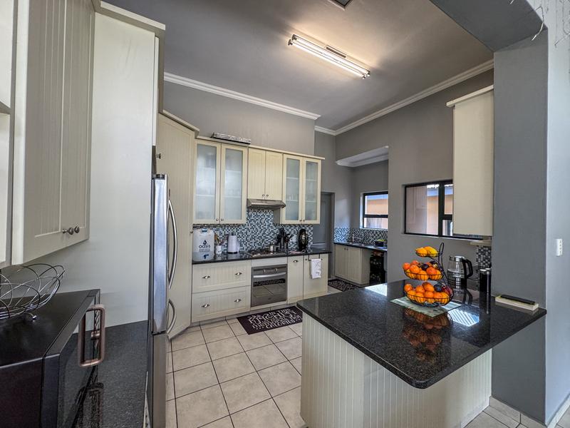 3 Bedroom Property for Sale in Midstream Hill Gauteng