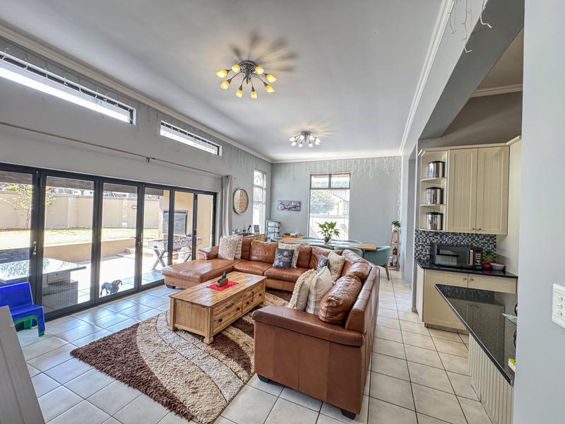 3 Bedroom Property for Sale in Midstream Hill Gauteng