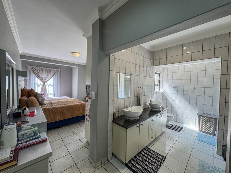 3 Bedroom Property for Sale in Midstream Hill Gauteng