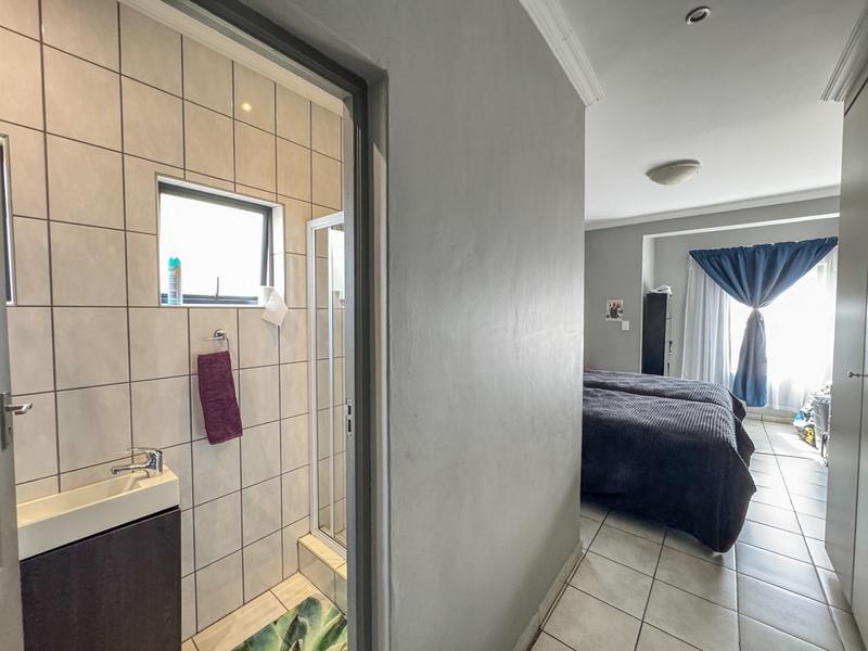3 Bedroom Property for Sale in Midstream Hill Gauteng