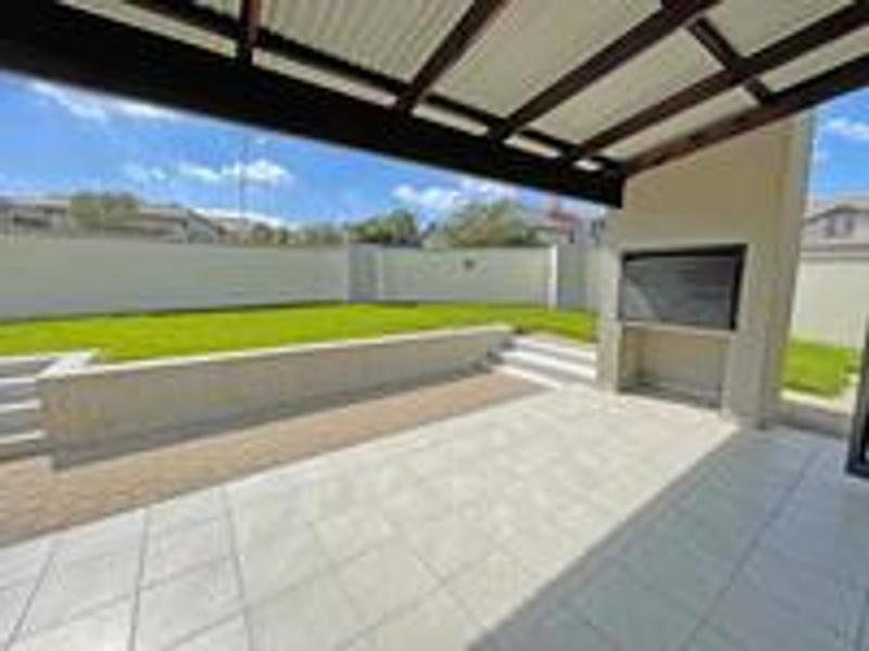 3 Bedroom Property for Sale in Midstream Hill Gauteng