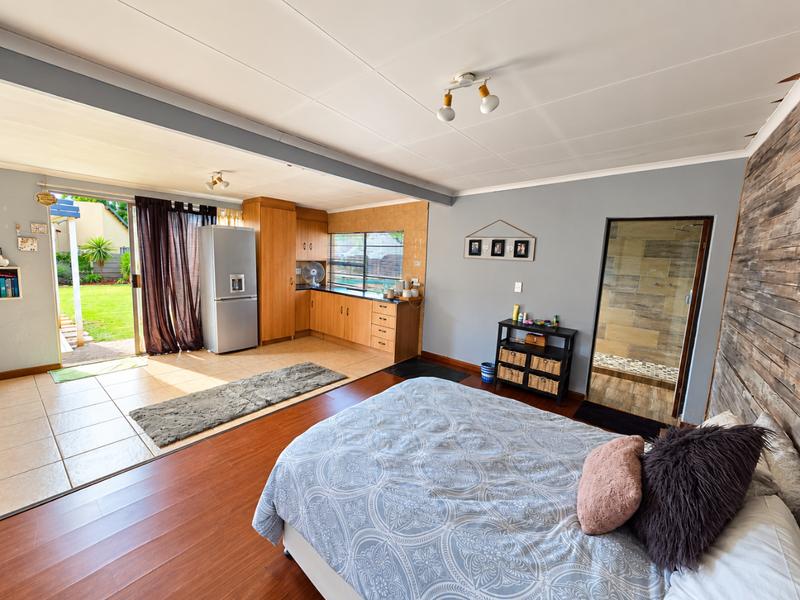 3 Bedroom Property for Sale in Glen Marais Gauteng