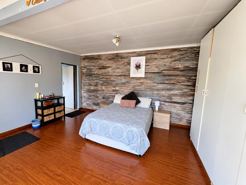 3 Bedroom Property for Sale in Glen Marais Gauteng