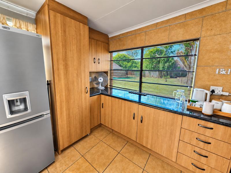 3 Bedroom Property for Sale in Glen Marais Gauteng