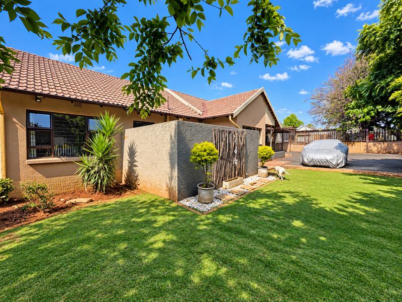 3 Bedroom Property for Sale in Glen Marais Gauteng