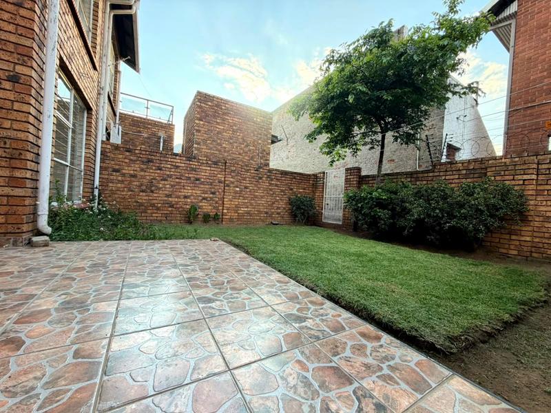 2 Bedroom Property for Sale in Benoni Central Gauteng