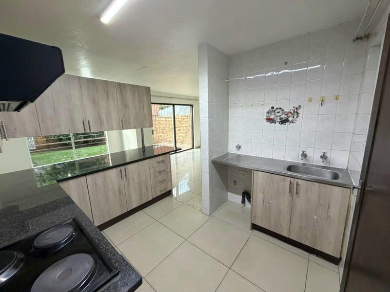 2 Bedroom Property for Sale in Benoni Central Gauteng