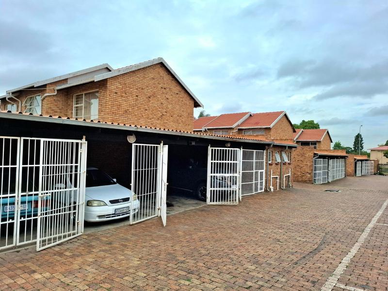 2 Bedroom Property for Sale in Benoni Central Gauteng