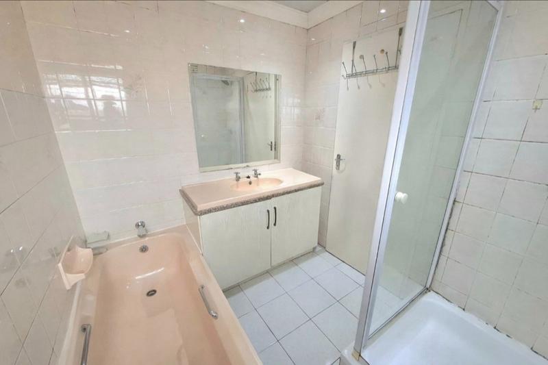2 Bedroom Property for Sale in Benoni Central Gauteng