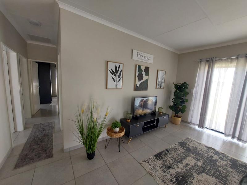 3 Bedroom Property for Sale in Vanderbijlpark CW 5 Gauteng