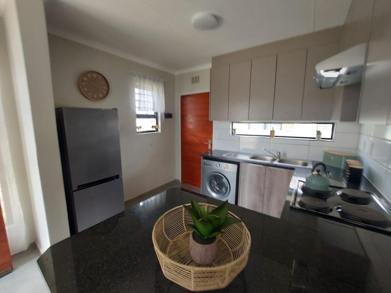 2 Bedroom Property for Sale in Vanderbijlpark CW 5 Gauteng