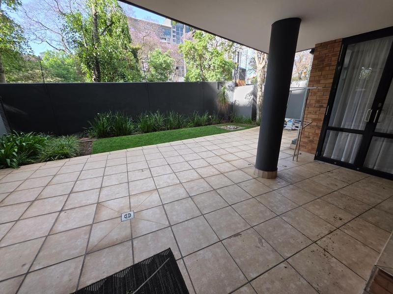 To Let 3 Bedroom Property for Rent in Benmore Gauteng